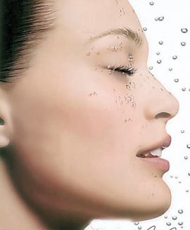 揭秘皮膚保養(yǎng)秘訣 科學(xué)去角質(zhì)與面膜的正確使用指南